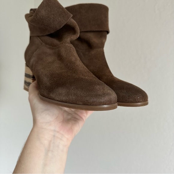 Anthropologie X ANTELOPE Brown Suede Leather Almond Toe Block Heel Slouc… - Picture 6 of 8